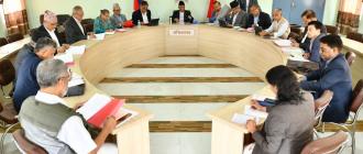 नेकपा एमालेको सचिवालय बैठक बस्दै 