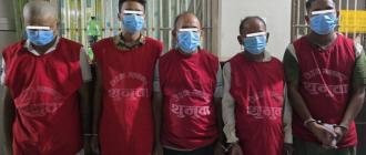 जुवा खेलिरहेको अवस्थामा ५ जना पक्राउ 