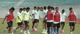 आज बंगलादेश र नेपालबीच घरेलु मैदानमा मैत्रीपूर्ण खेल हुँदै