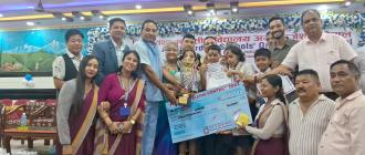 विराटनगरको एभरेष्ट स्कुललाई प्याब्सन जिल्ला स्तरीय हिज्जे प्रतियोगिताको उपाधि 