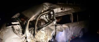 रुपन्देहीमा ईभी गाडी दुर्घटना हुँदा ३ जनाको मृत्यु, ४ जना घाइते रुपन्देहीमा ईभी गाडी दुर्घटना हुँदा ३ जनाको मृत्यु, ४ जना घाइते