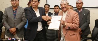 विप्लवको ‘कम्युनिस्ट पार्टी नेपाल’ दल दर्ताका लागि निर्वाचन आयोगमा दियो निवेदन विप्लवको ‘कम्युनिस्ट पार्टी नेपाल’ दल दर्ताका लागि निर्वाचन आयोगमा दियो निवेदन
