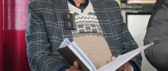 पत्रकारलाई निर्वाचन अधिकृतको चेतावनी : उम्मेदवारको पक्षधर समाचार निषेध पत्रकारलाई निर्वाचन अधिकृतको चेतावनी : उम्मेदवारको पक्षधर समाचार निषेध