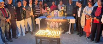 उर्लाबारीमा प्रशान्त तामाङप्रति श्रद्धाञ्जली अर्पण तथा दीप प्रज्वलन कार्यक्रम आयोजना