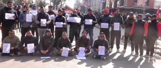 प्रतिनिधिसभा पुनःस्थापनाको माग गर्दै युवाहरुको माइतीघरमा प्रदर्शन प्रतिनिधिसभा पुनःस्थापनाको माग गर्दै युवाहरुको माइतीघरमा प्रदर्शन