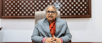 स्वास्थ्य बीमा समस्या समाधानका लागि प्रधानमन्त्रीद्धारा बैठक आह्वान