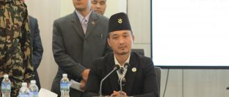 भ्रष्टाचारमा शून्य सहनशीलता अपनाउन गृहमन्त्री गुरुङको निर्देशन भ्रष्टाचारमा शून्य सहनशीलता अपनाउन गृहमन्त्री गुरुङको निर्देशन