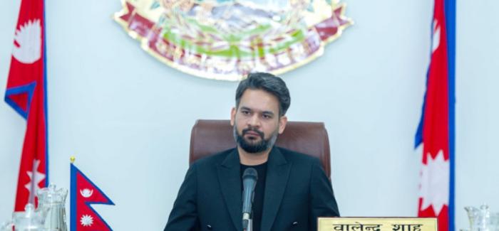 बाढीले निम्त्याएको संकट समाधानबारे सुरक्षा निकायका प्रमुखसँग ब्रिफिङ लिँदै प्रधानमन्त्री 