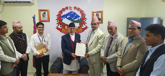 सुदूरपश्चिम प्रदेशको मुख्यमन्त्रीमा नेकपाका खगराज भट्ट नियुक्त सुदूरपश्चिम प्रदेशको मुख्यमन्त्रीमा नेकपाका खगराज भट्ट नियुक्त