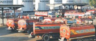 काँकडभिट्टाबाट एक वर्षमा साढे २४ अर्बको पेट्रोलियम पदार्थ आयात