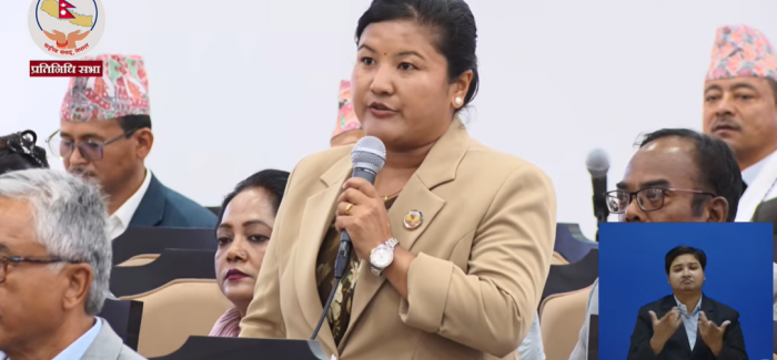 प्रधानमन्त्री ज्यू कालो चस्मा खोल्नुहोस्, तपाईँ एक्लो हुनुहुन्न : काँग्रेस