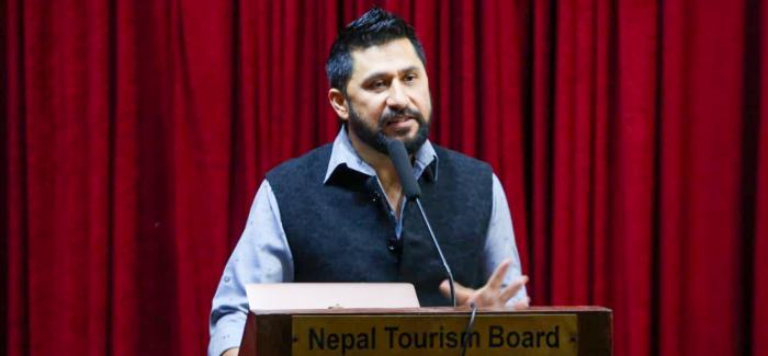 सरकारले १५–२० वर्षका लागि बलियो ‘जग’ खन्ने काम गरिरहेको छ : रवि लामिछाने सरकारले १५–२० वर्षका लागि बलियो ‘जग’ खन्ने काम गरिरहेको छ : रवि लामिछाने