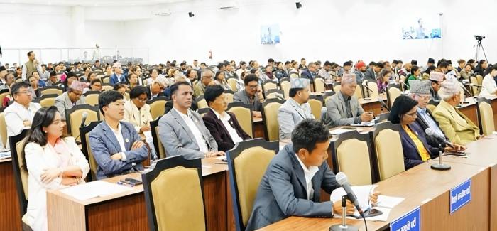 रास्वपा बैठक लम्बिएपछि १ बजे बोलाइएको संसद् अझै शुरू भएन
