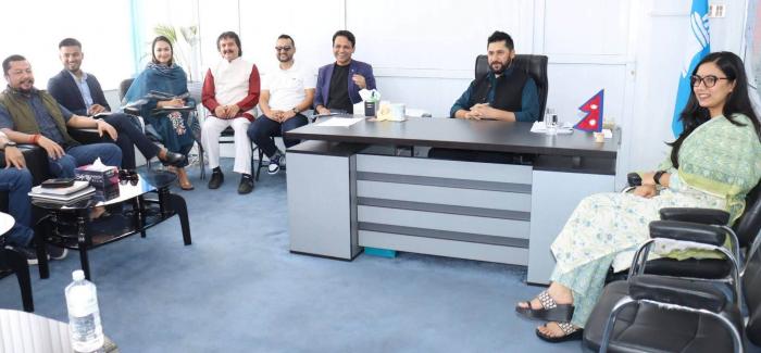 रास्वपा सचिवालय बैठक : पार्टी, संसद् र सरकारको सम्बन्ध बलियो बनाउनुपर्छ