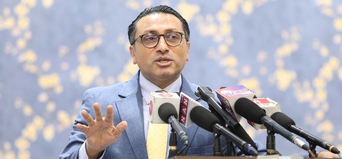 आर्थिक सुधारका लागि यही वर्ष २७ वटा नयाँ कानुन ल्याउँछौं : अर्थमन्त्री वाग्ले